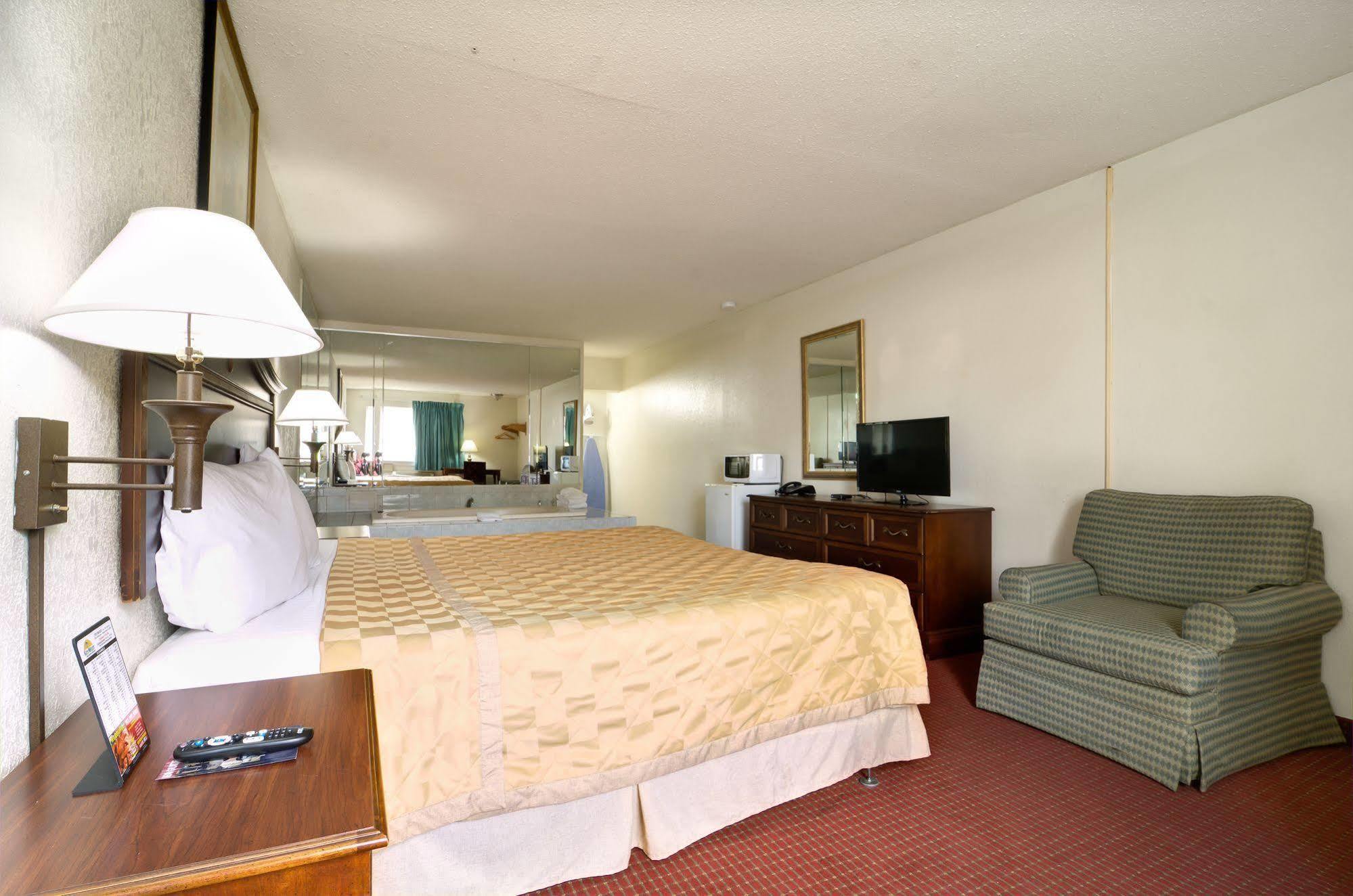 Key West - 2* Newport News